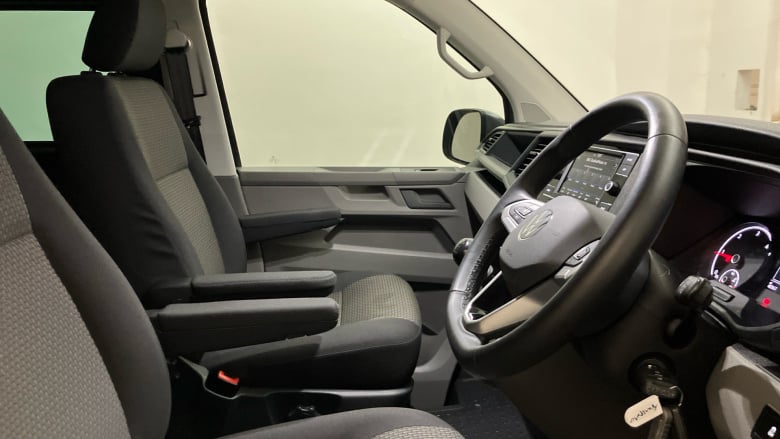 Volkswagen Transporter T30 Swb Diesel 2.0 TDI 150 Highline Kombi Van